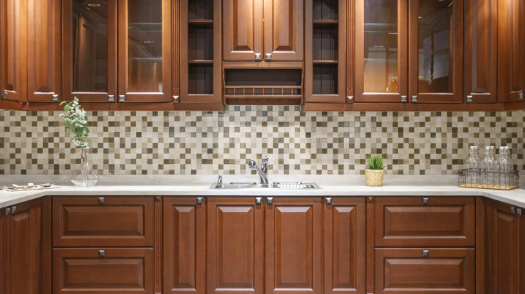 Transform Your Kitchen with Custom Cabinets!