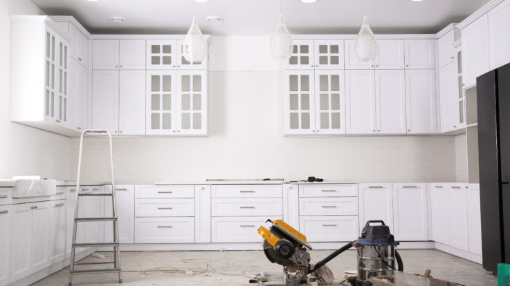 7 Survival Tips for Your Kitchen Remodel: How to Stay Calm and Enjoy the Craftsmanship